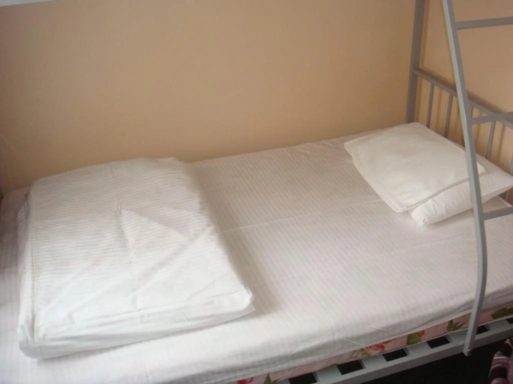 Hostel 490