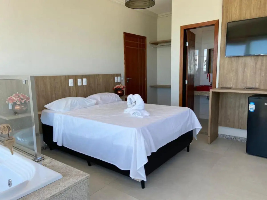 ATLANTIC MARLIN HOTEL