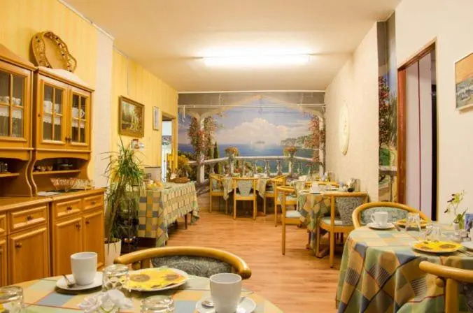 Hotel zum Rücking
