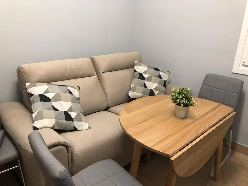 MS4 Apartamentos Nervión para 3 personas