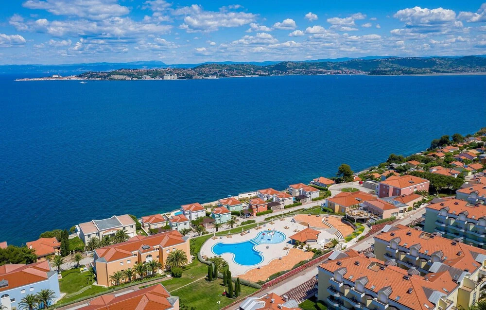 Awesome Home in Savudrija with Hot Tub, WiFi & 2 Bedrooms