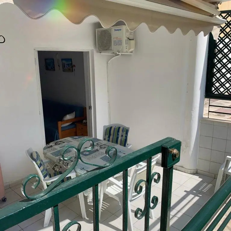 Nice homely 2-bedroom apartment close to the beach