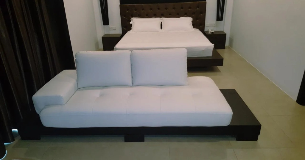 Hermitage Boutique House