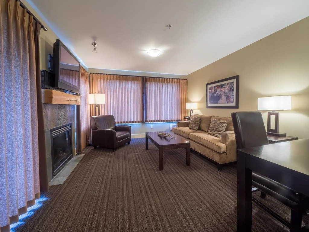 Creekside Suites @ Pacific Shores