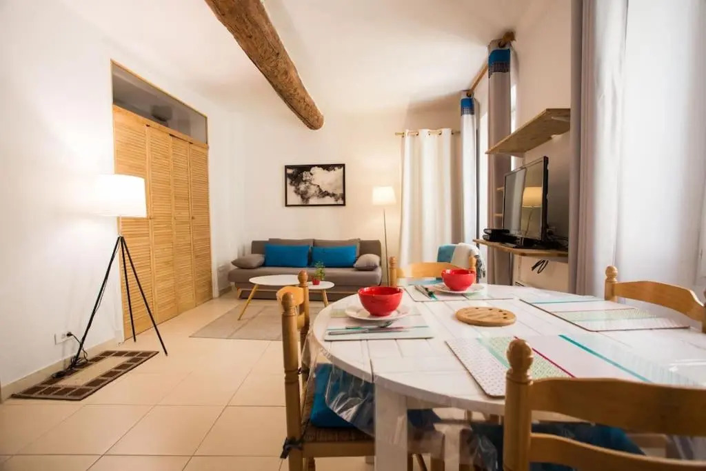 Lovely 38m2 apartment in Menton old town