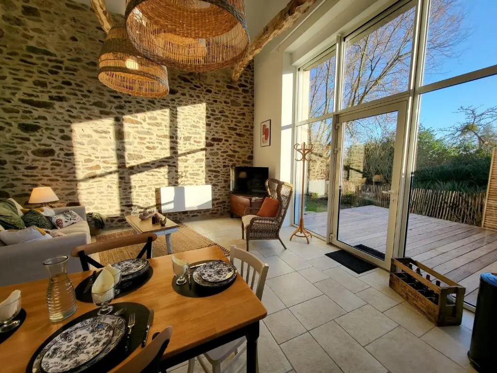 LA VALLÉE DU LAUNAY GiTES
