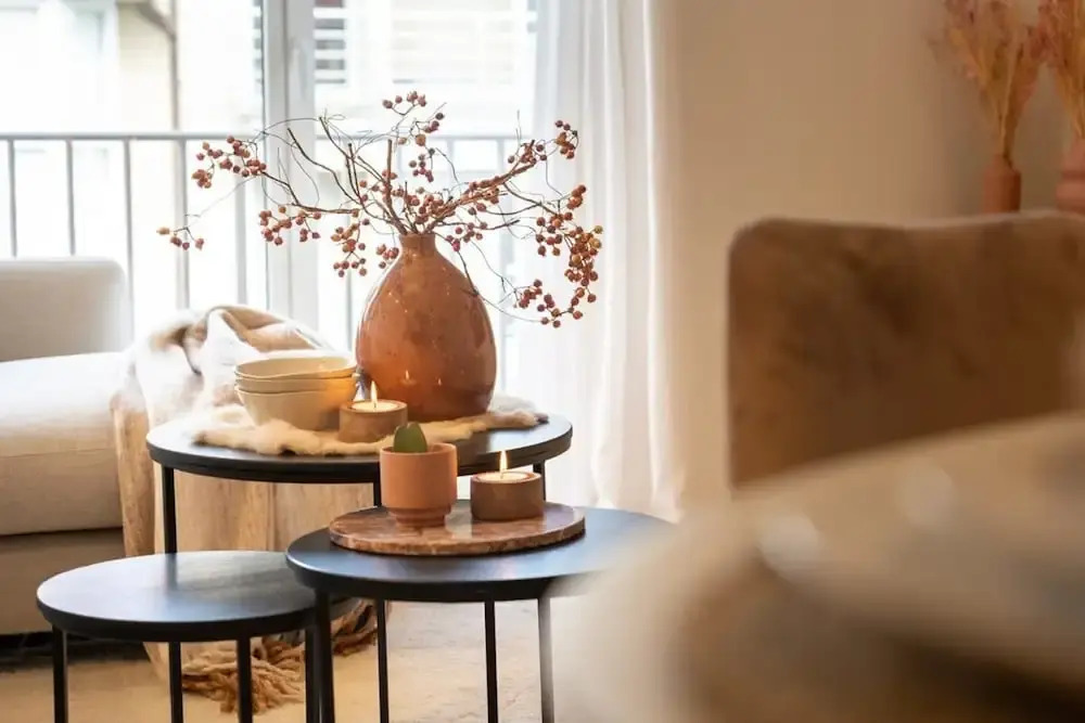 Stunning Apartment on top Location With Parking