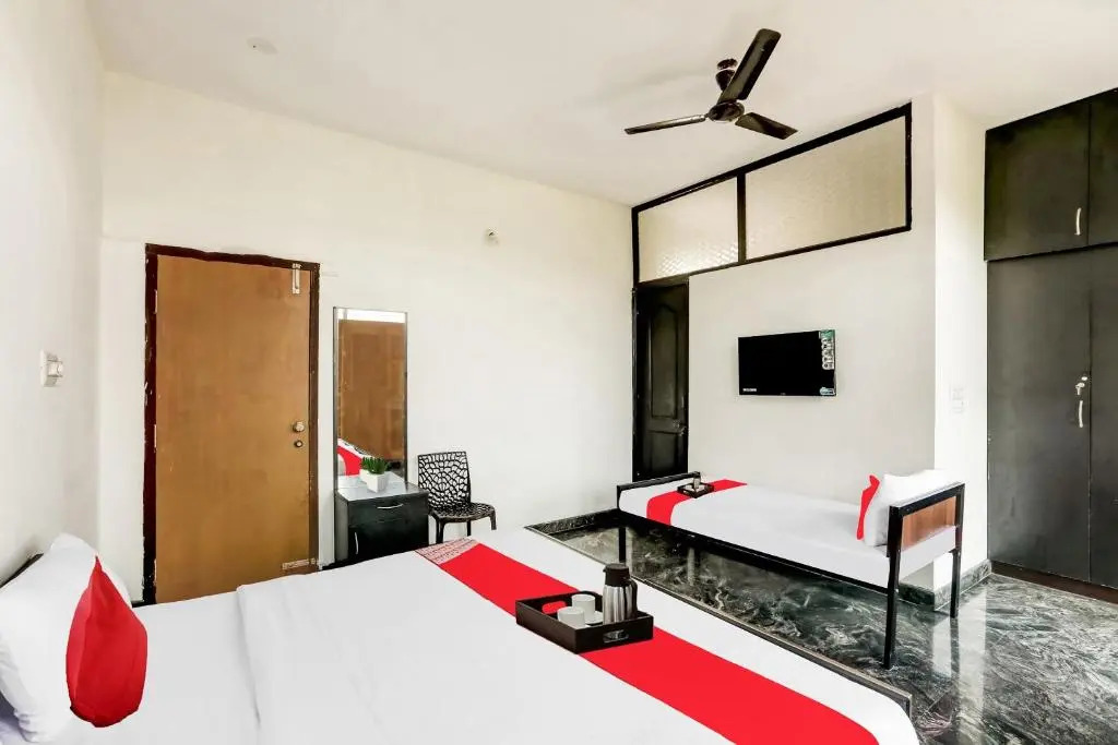 OYO 87287 Pool Villa Mysore