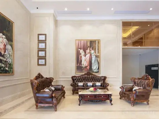 Vienna International Hotel (Shicheng Qinjiang Park)