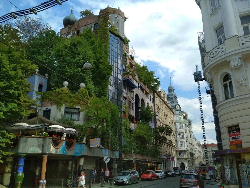 Mariahilfer Apartment