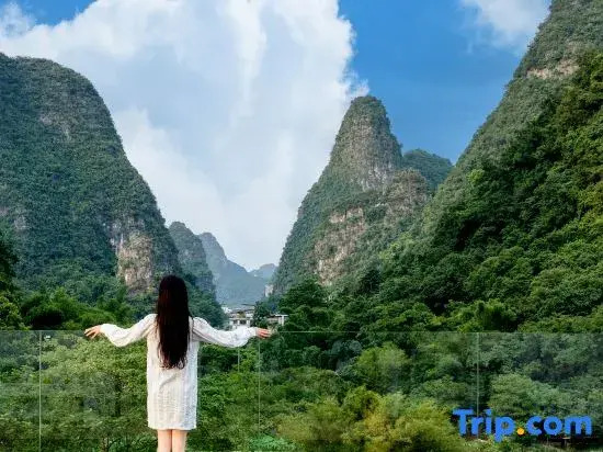 Yulonghe Yushan Country Hotel