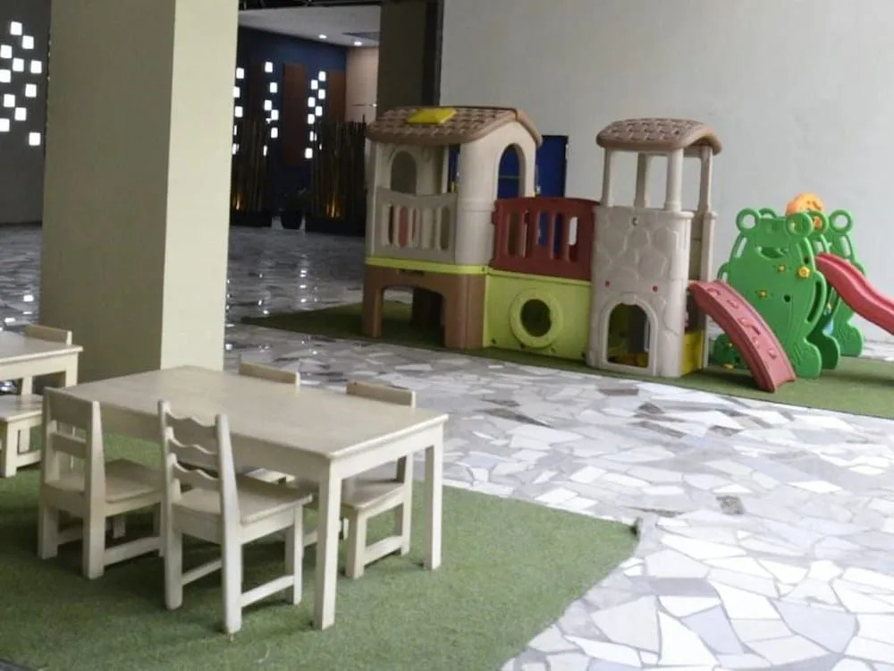 MAVI Hotel & Apartment