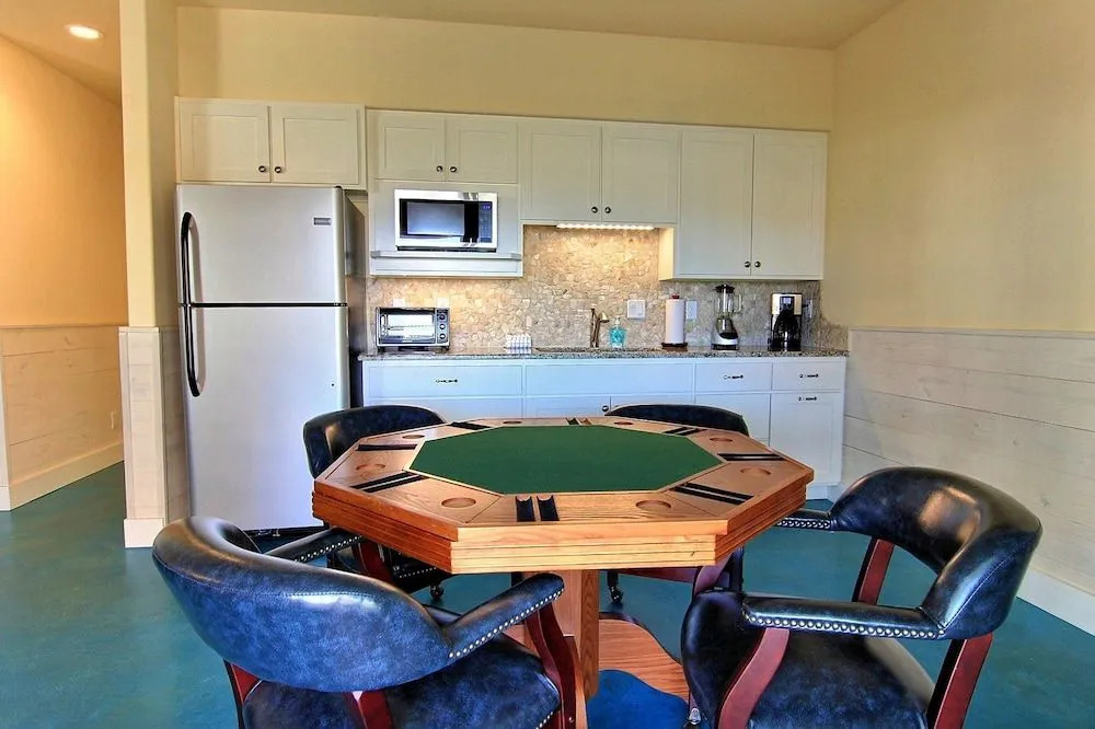 Island O'aces! Bb919 6 Bedrooms 5.5 Bathrooms Home