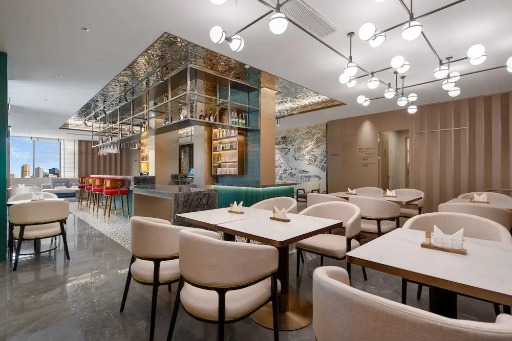 Yi Zhi Hotel (Pearl River Xincheng Store, Wuyangcun Metro Station, Guangzhou)