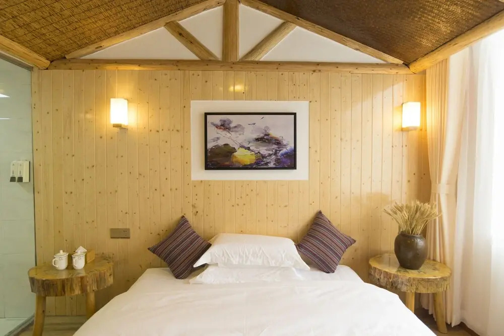 Jiesu Renwen Guest House