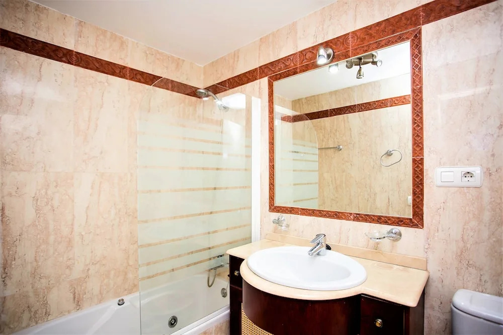 Elviria 3 bed apartment close to beach JP4D