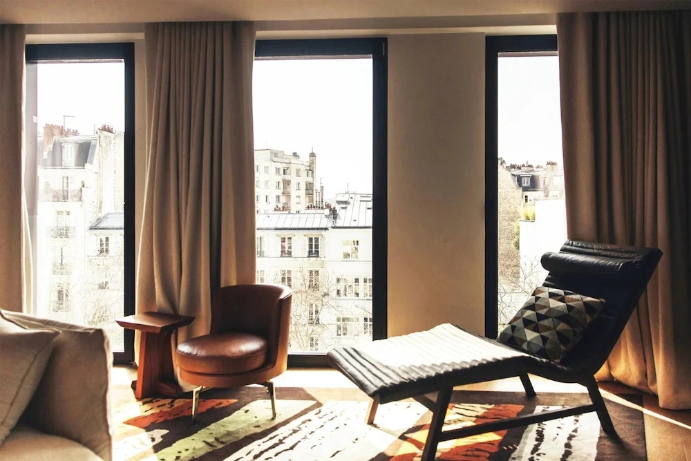 Sax Paris, LXR Hotels & Resorts