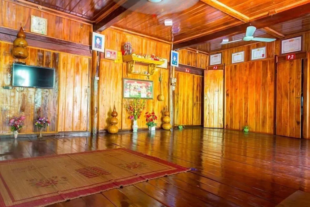 Ba Be Lake View Homestay