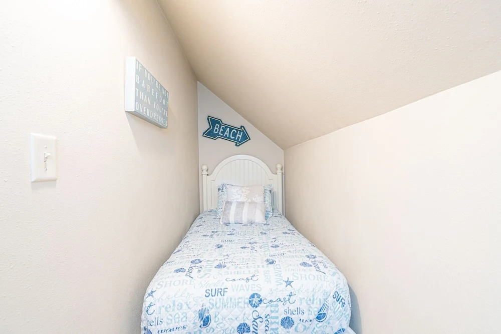 Sandestin Bungalo 46: Golf Cart, Pool, Beach
