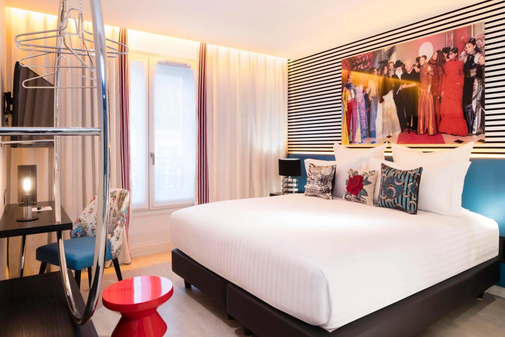 Hôtel Dress Code