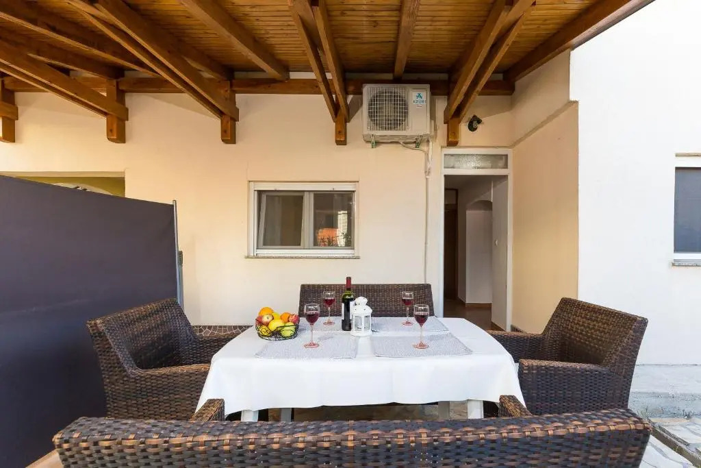 Apartmani Maksan