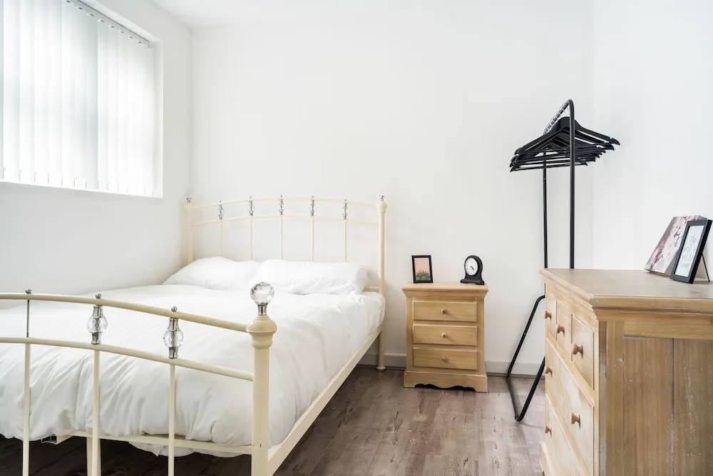 Liverpool Apartment Near City Centre