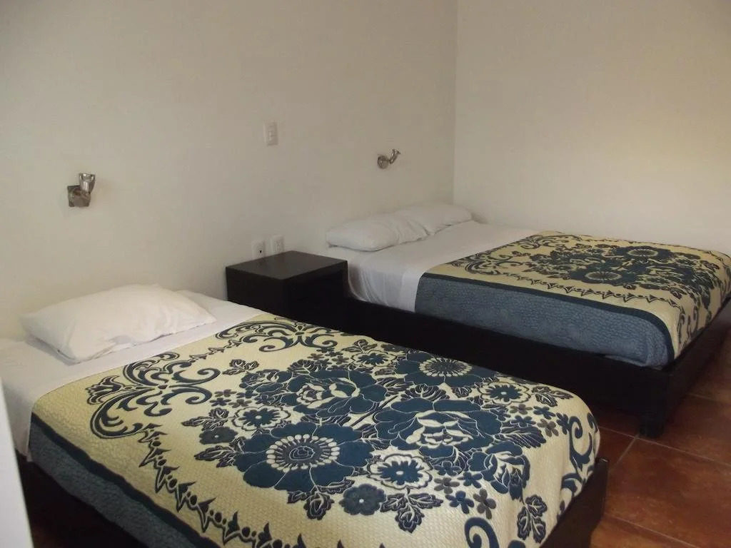 Itza Hostal
