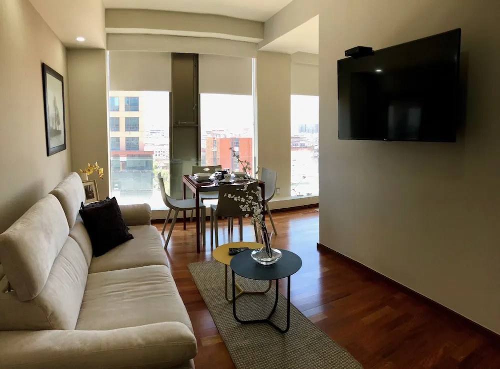 Boutique Apartment Downtown 1417