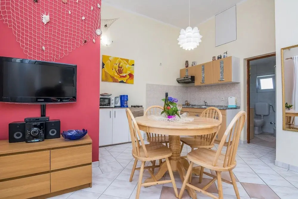 Apartments Dragan