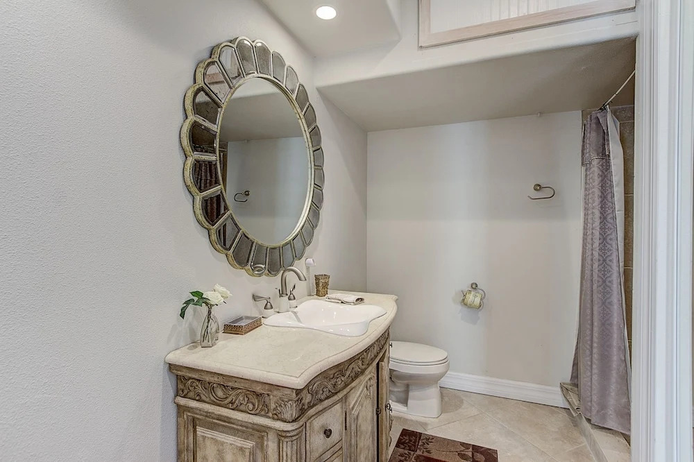 534 Avanti Villa on Grand Canal 4 Bedrooms 3 Bathrooms Townhouse
