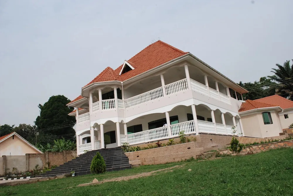 Victoria Royal Beach Hotel
