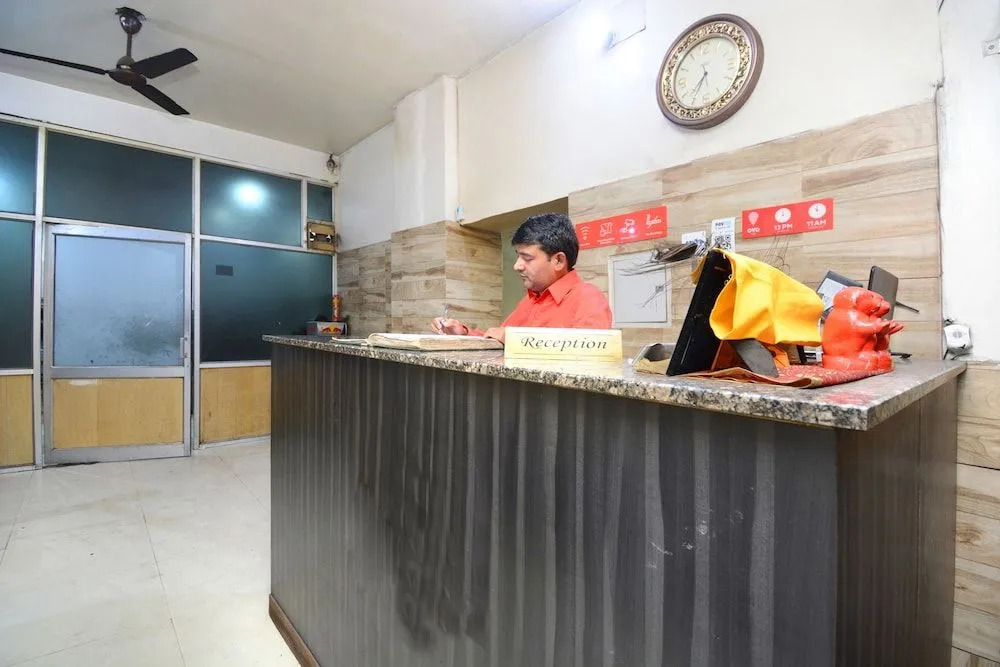 Oyo 29409 Hotel Best Sleep Inn