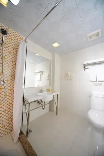 Home Inn Anshun Tashan Plaza