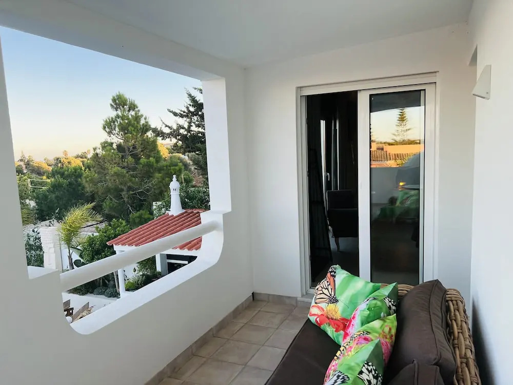 Palm View Guesthouse, adults only