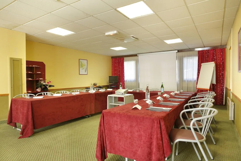 Kyriad Hotel Blois Sud Hotel