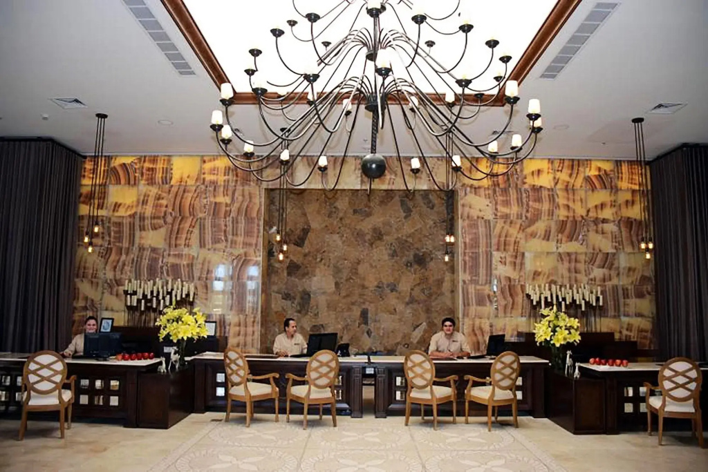 Secrets Puerto Los Cabos Golf & Spa18+