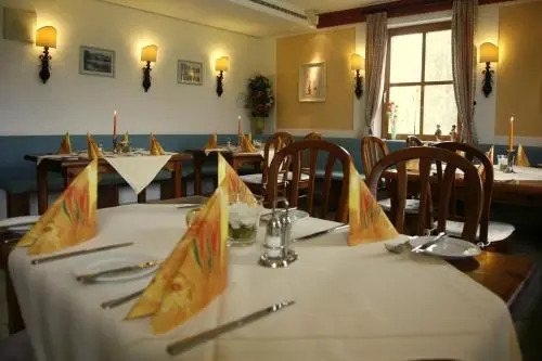 Hotel-Restaurant Zum Landgraf - Henry Merz