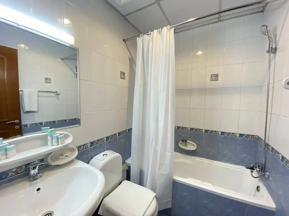 LuxBnB 3BD Villa Mirdif Newly Furnished