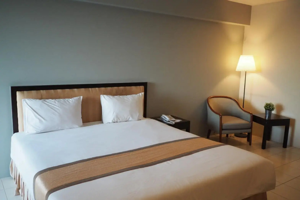Phromsuk Hotel Ayutthaya