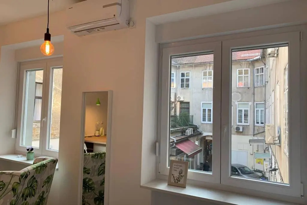 Studio apartment in center of Zagreb "Vidra"