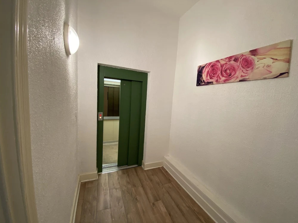 Artiste Hotel