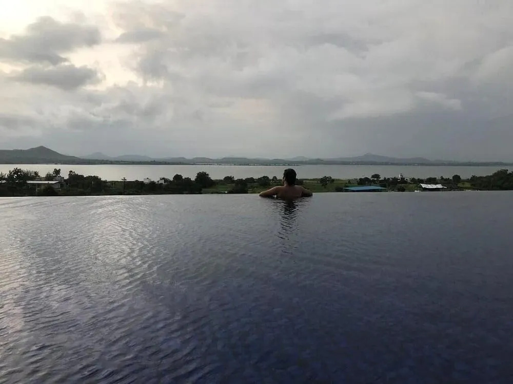 Aria Resort & Spa