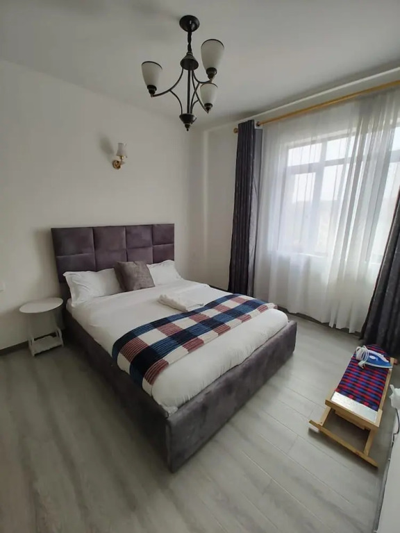 Lux Suites Sandalwood  Apartments
