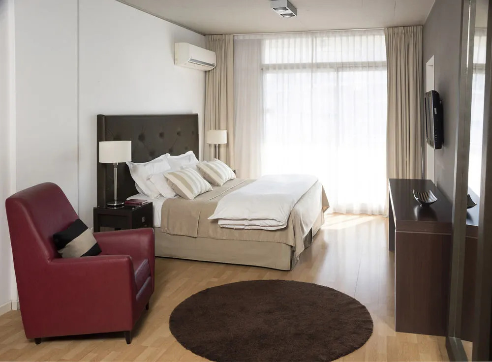 Urbanica The Suites Hotel