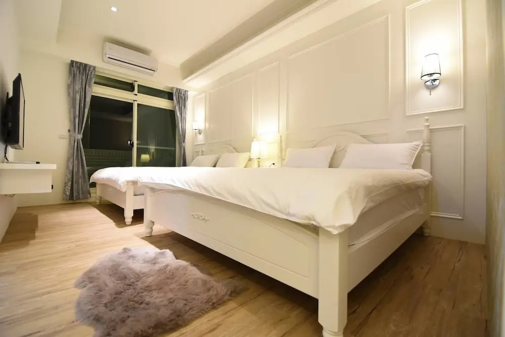 Shu Shen Praise B&B