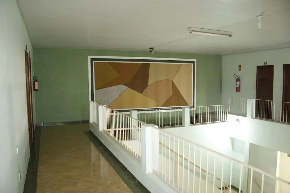 Hotel Pousa La