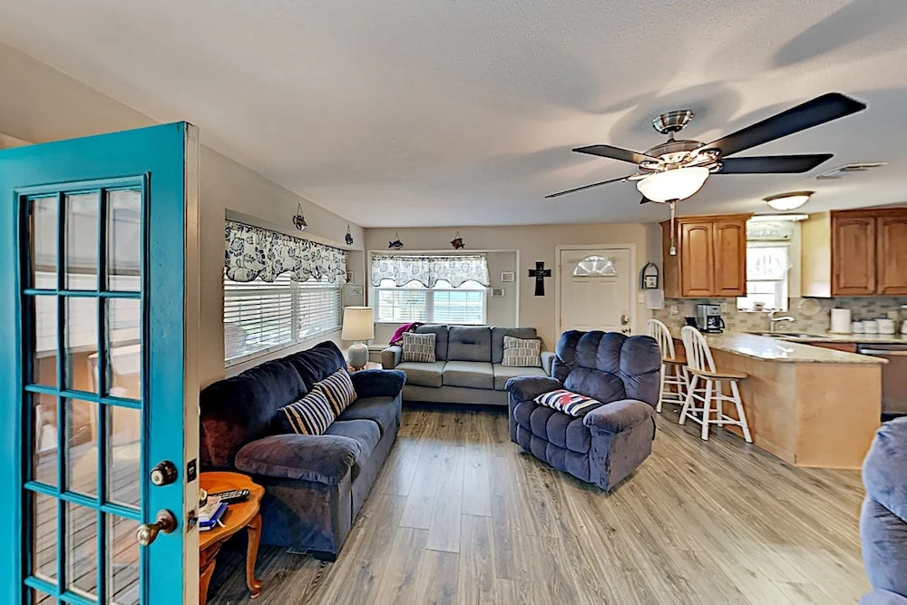 2614bayv 3 Bedroom Home