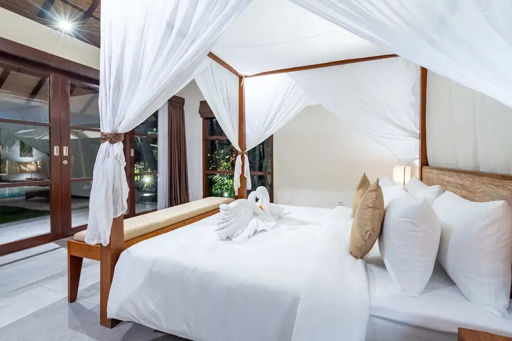 Villa Alroda Antik - Peaceful 4BR Villa with Private Pool in Canggu