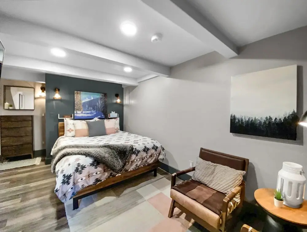 Falcon Condos N4 3 Bedroom Condo by Redawning