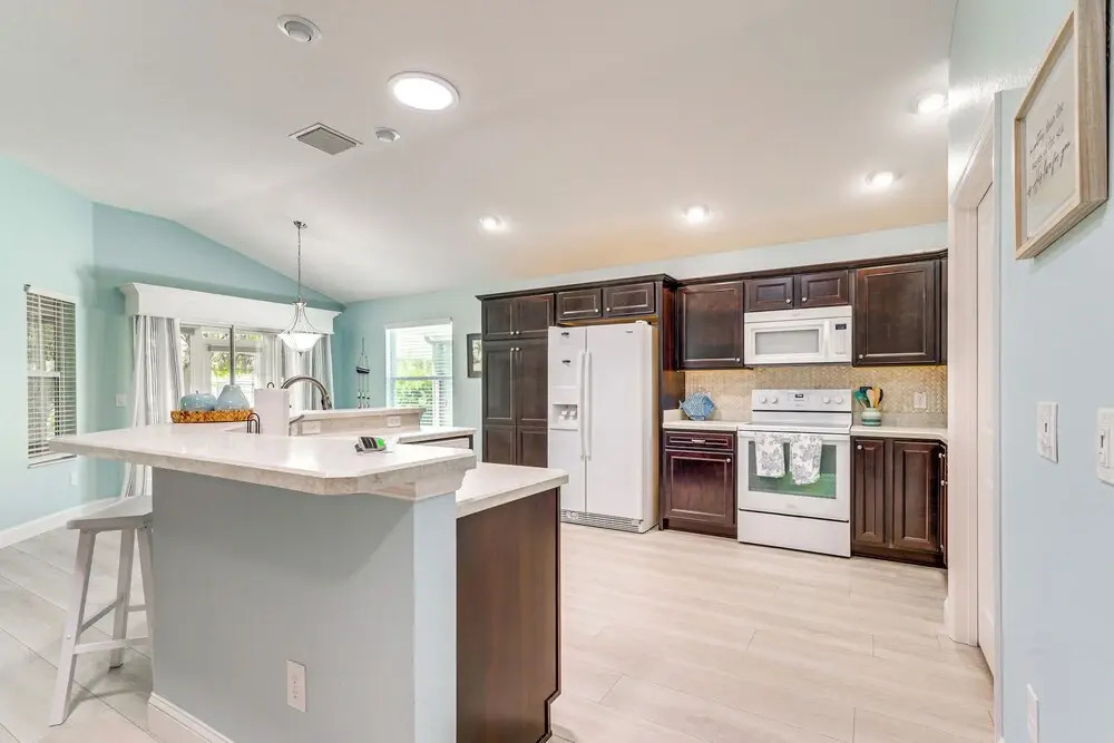 Golf Cart & Pool Access: The Villages Home